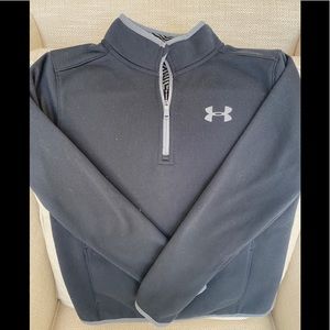 Under Armour 1/4 zip jacket size Medium